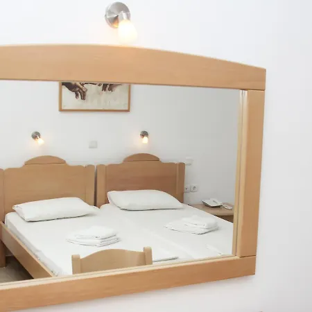 Aiolos Otel Irakleia (Naxos)